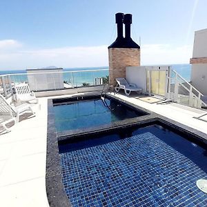 Apto Gaivotas - 20 metros do mar, lazer, home office, Internet de 250 Mega